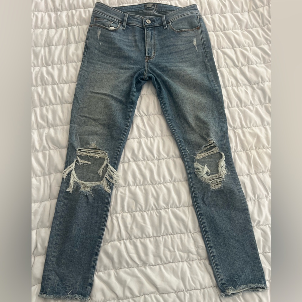Abercrombie & Fitch Mid-Rise Skinny Ankle Jeans - Dark Blue size 6s